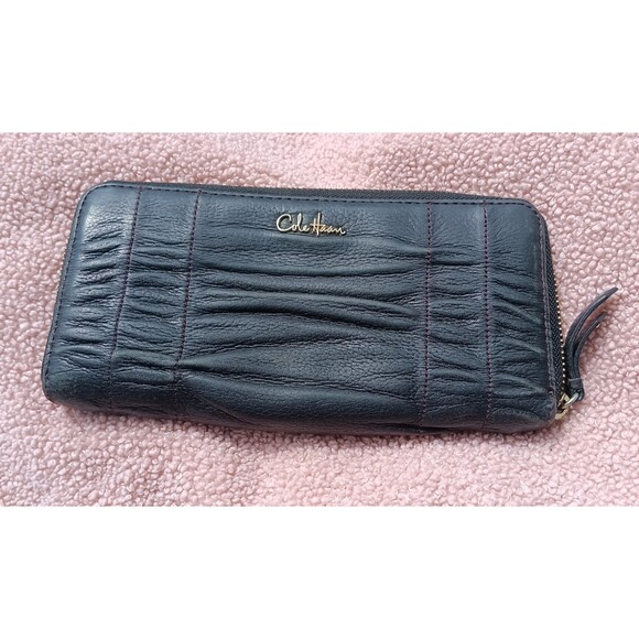 Cole Haan Handbags - Cole Haan Black Long Zip‑Around Women’s Wallet Leather Credit Card Organizer